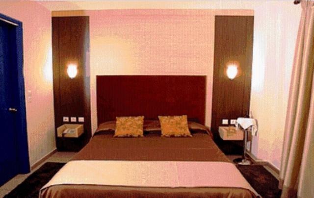 Alexander Hotel Serres Phòng bức ảnh